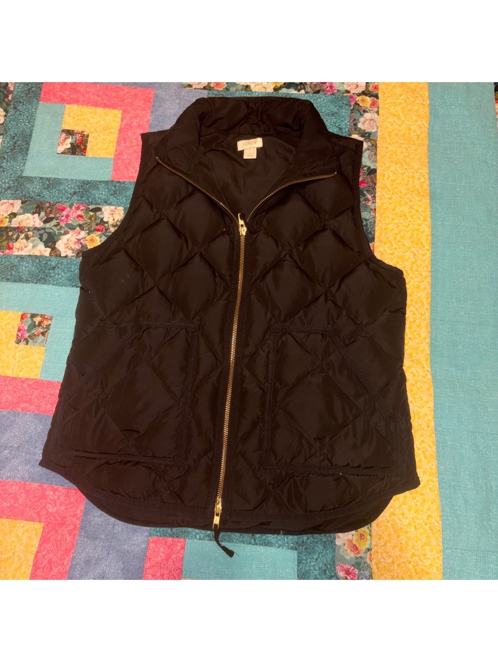 J.Crew Black Quilted Puffer Vest Woman’s Size Small Outdoor Jacket Vest Warm